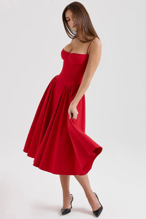 Slim Fit Midi Dress - Yang Model