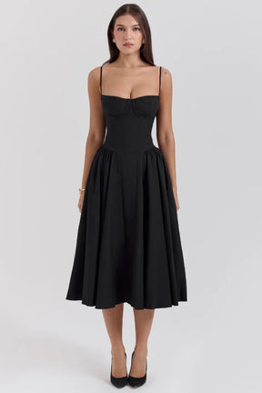 Slim Fit Midi Dress - Yang Model