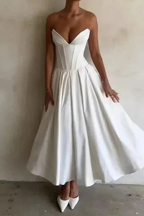 Evelyn Model Corset Midi Dress