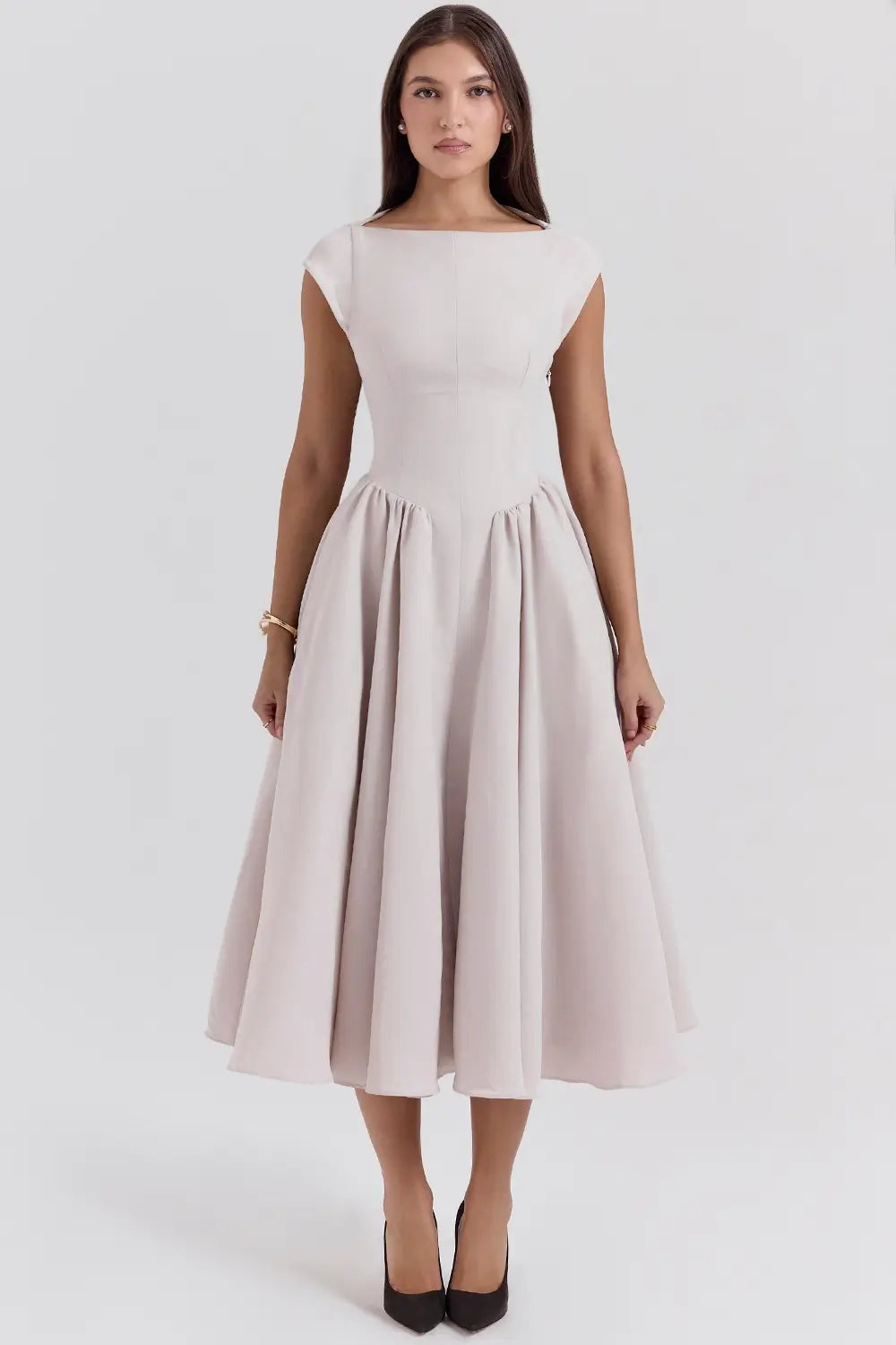 Elegant Midi Dress - Valentina Model