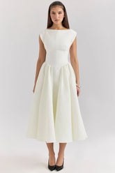 Elegant Midi Dress - Valentina Model