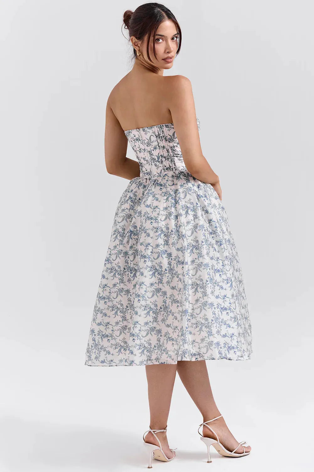 Mid-Length Floral Dress Model Estefhanie