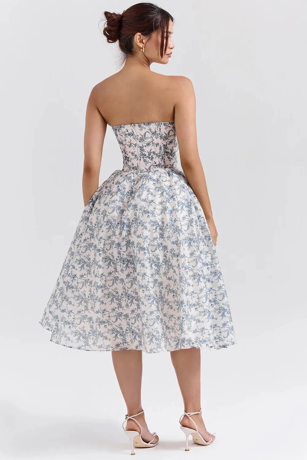 Mid-Length Floral Dress Model Estefhanie